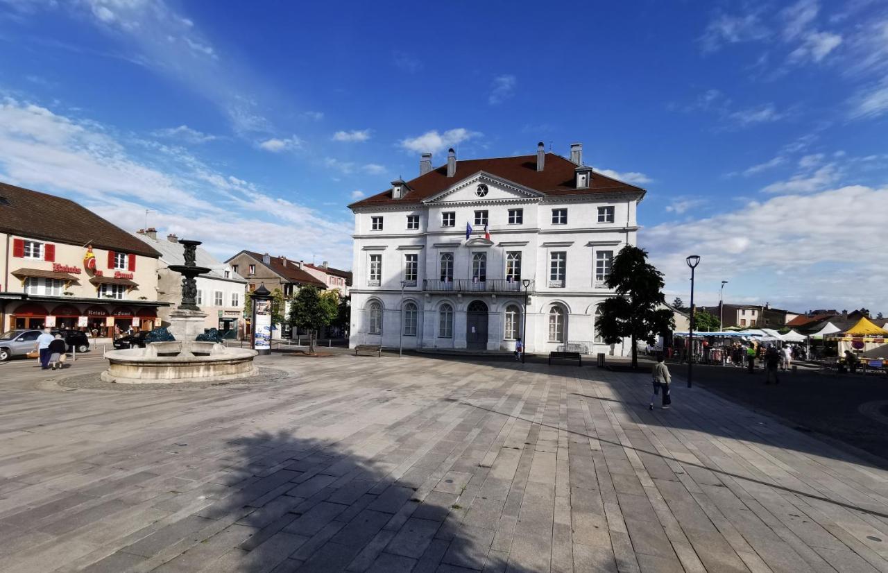 Logement Hyper Centre Champagnole Exteriör bild